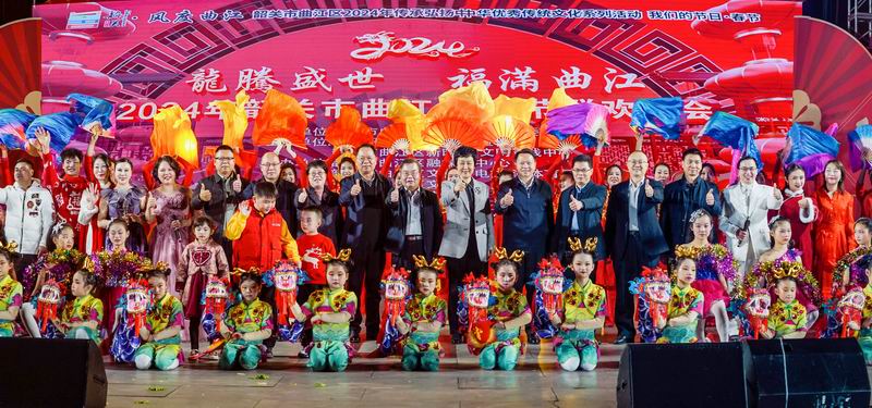 摄影：梁国劲2(800).jpg